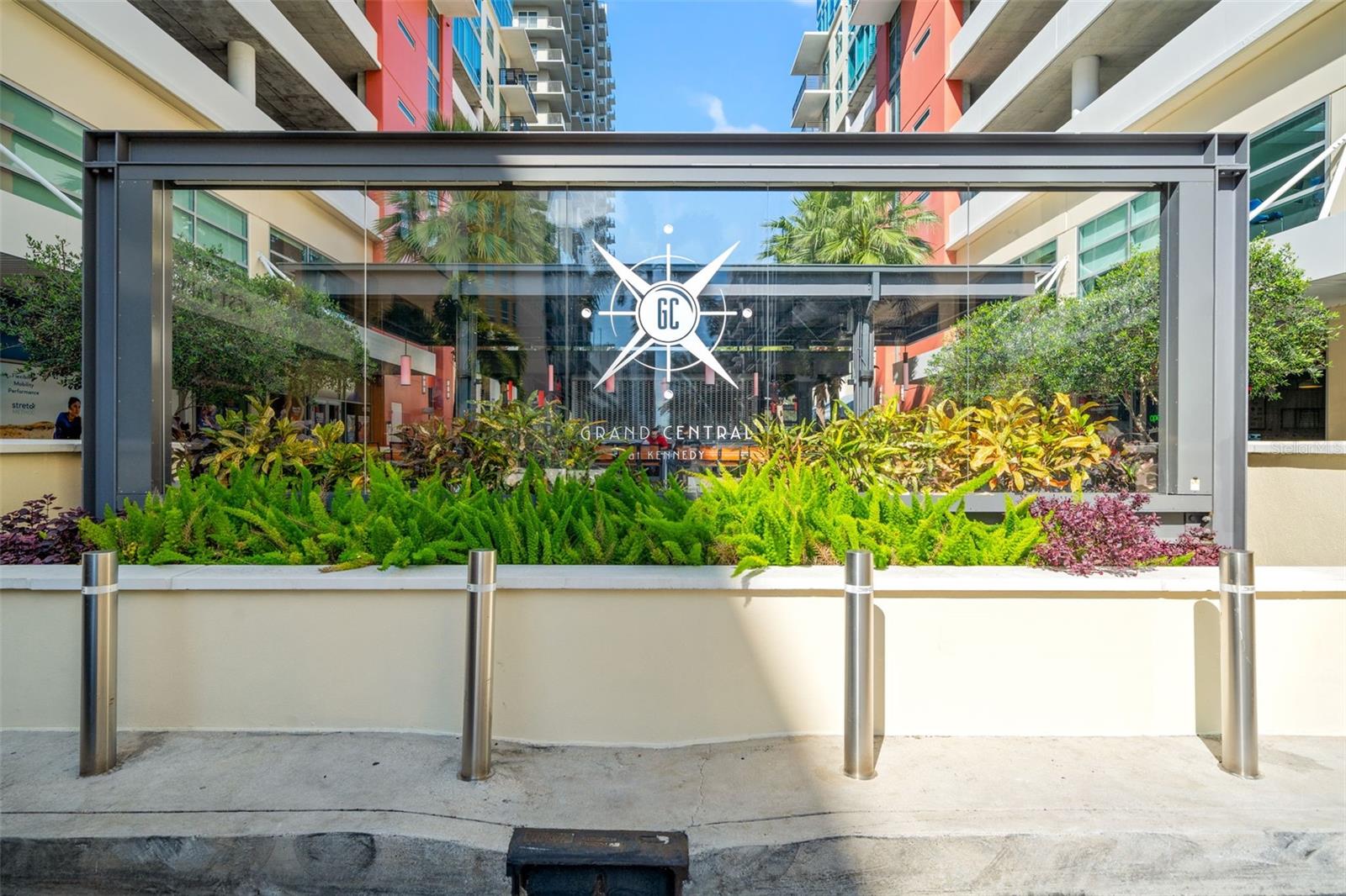 GRAND CENTRAL AT KENNEDY RESID - Residential