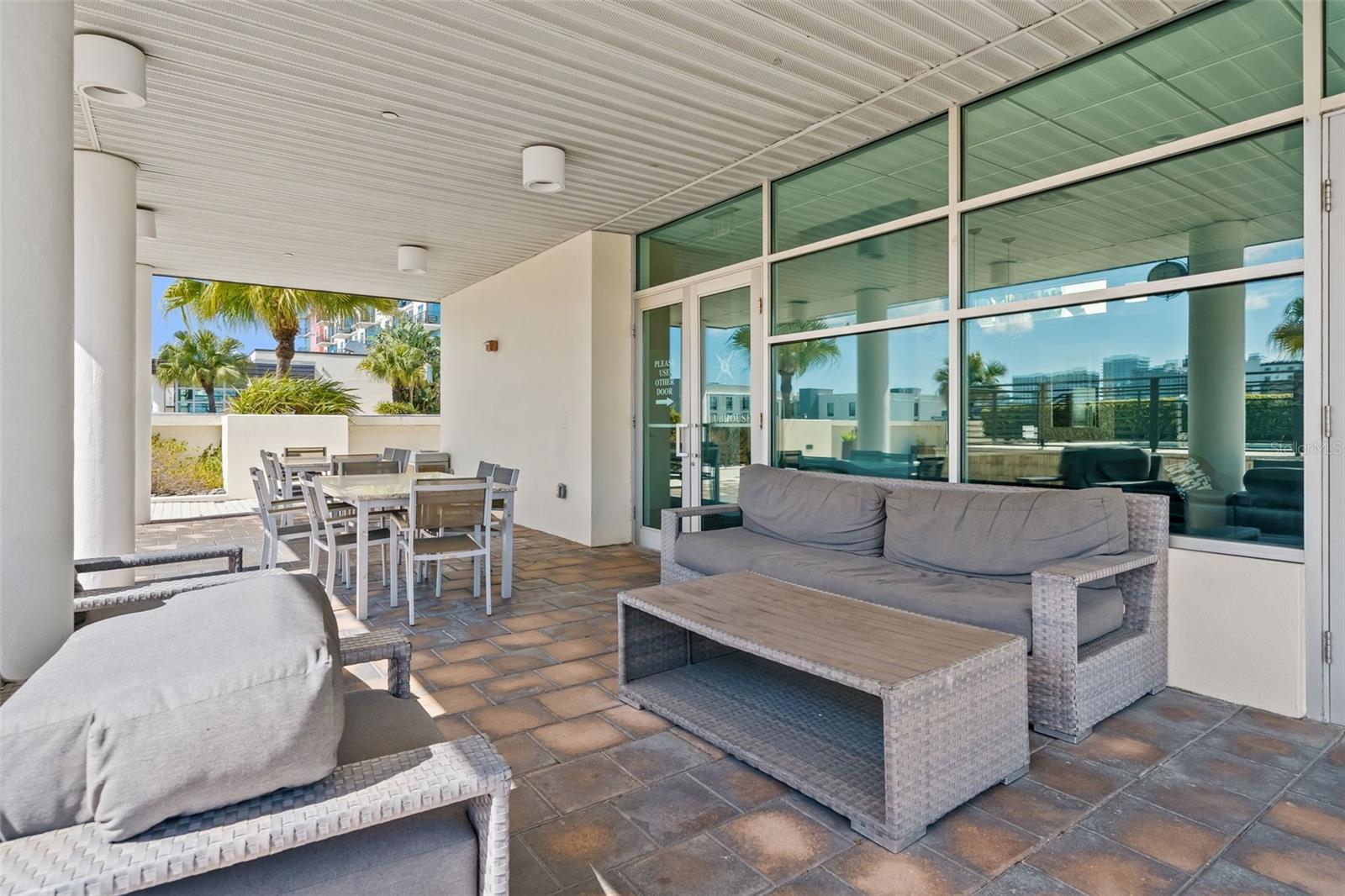 GRAND CENTRAL AT KENNEDY RESID - Residential