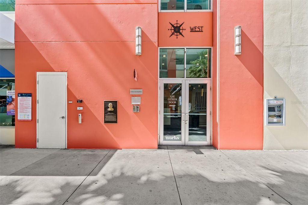 Photo of 1120 E Kennedy Boulevard #1524, Tampa, FL 33602 (MLS # TB8477904)