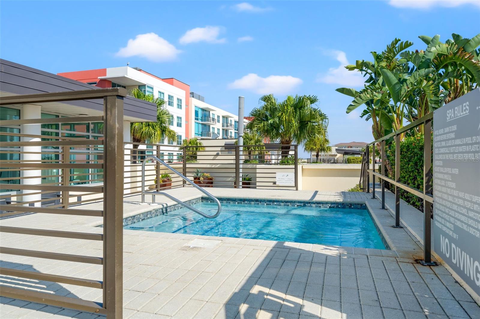 GRAND CENTRAL AT KENNEDY RESID - Residential