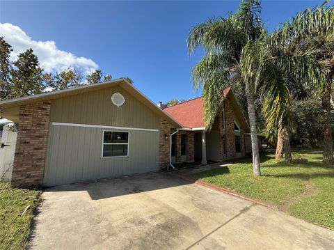 A home in WINTER GARDEN