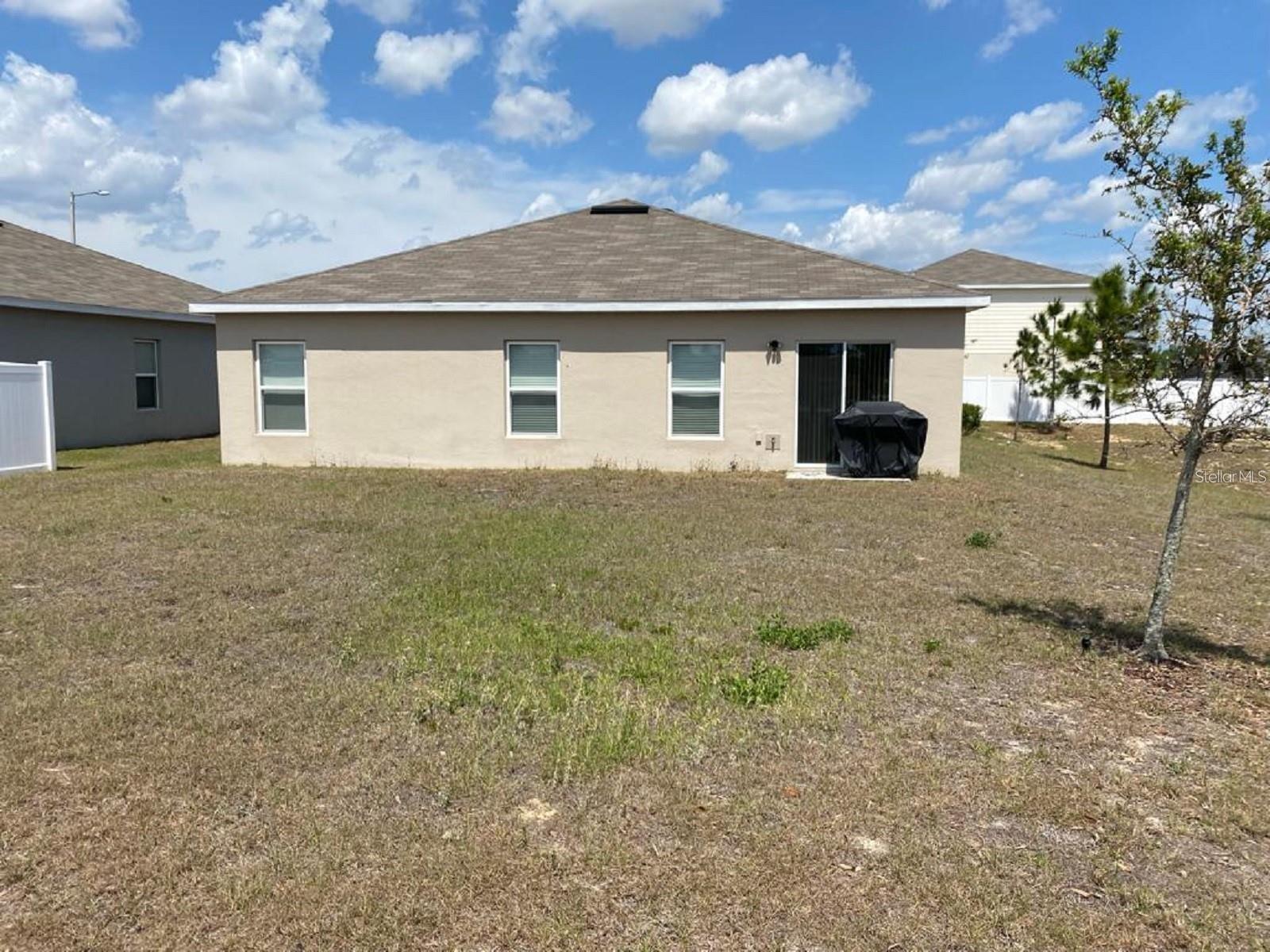 372 ROOKS LOOP