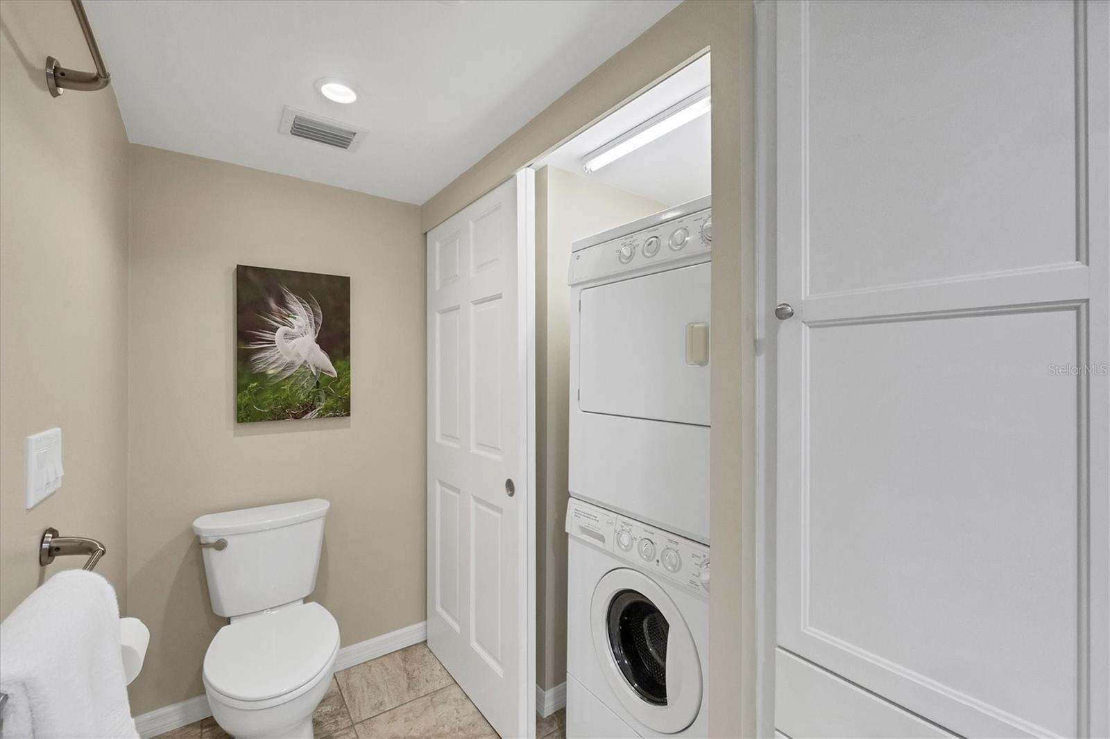 PLACIDA HARBOUR PH 01 BLDG 07 - Residential