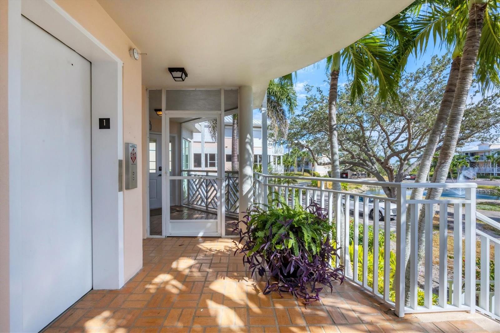 PLACIDA HARBOUR PH 01 BLDG 07 - Residential