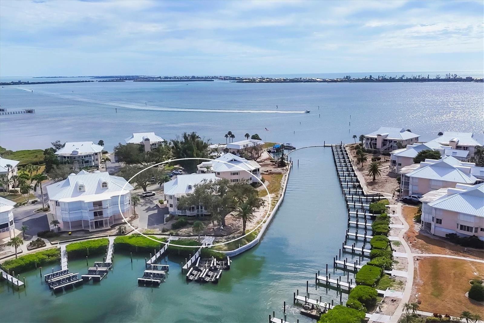 PLACIDA HARBOUR PH 01 BLDG 07 - Residential