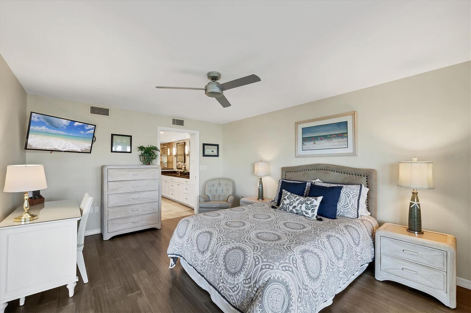 PLACIDA HARBOUR PH 01 BLDG 07 - Residential