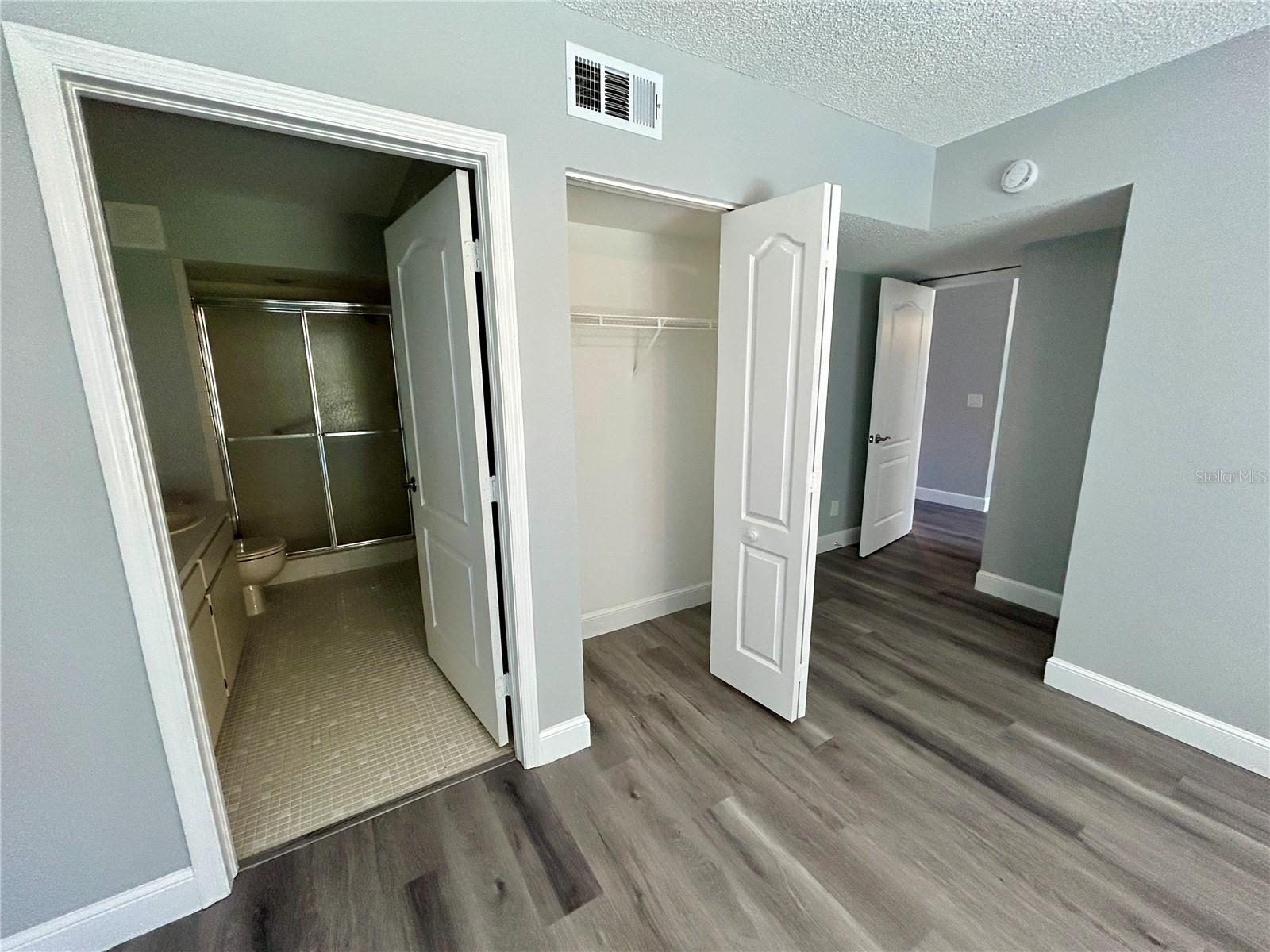 ON TOP OF THE WORLD - Residential