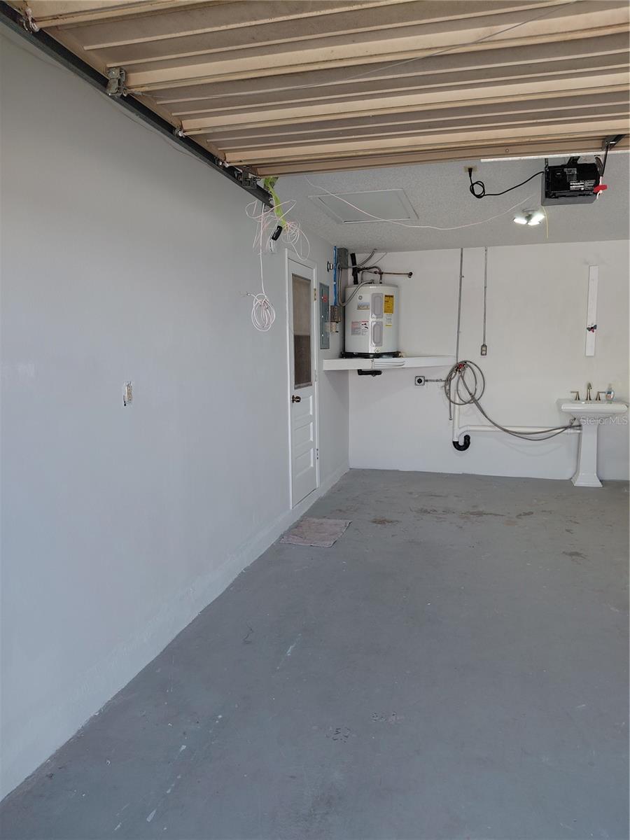 NEW PORT COLONY 08 WAY - Residential