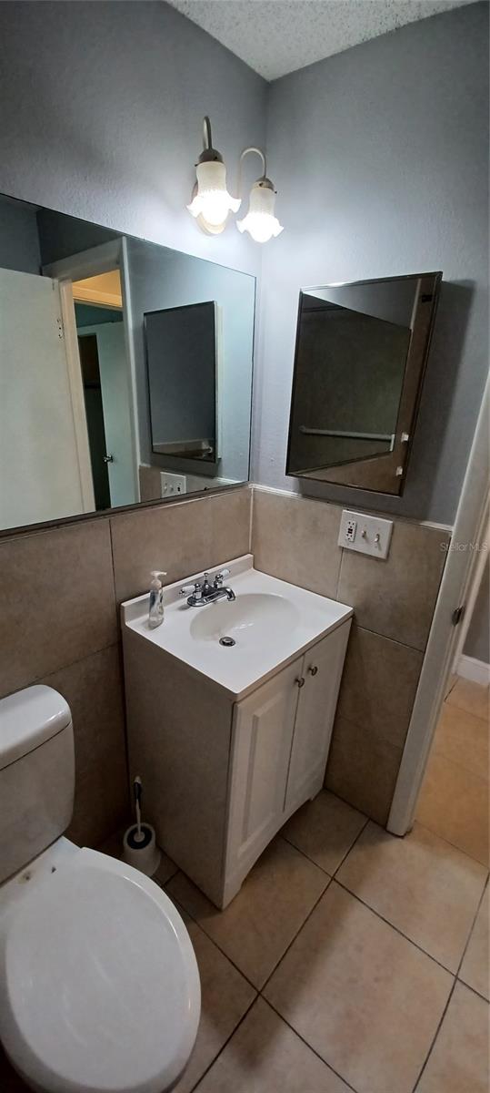 NEW PORT COLONY 08 WAY - Residential