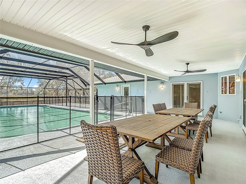 Photo of 13211 Pleasant Hill Farm Road, Thonotosassa, FL 33592 (MLS # TB8446857)