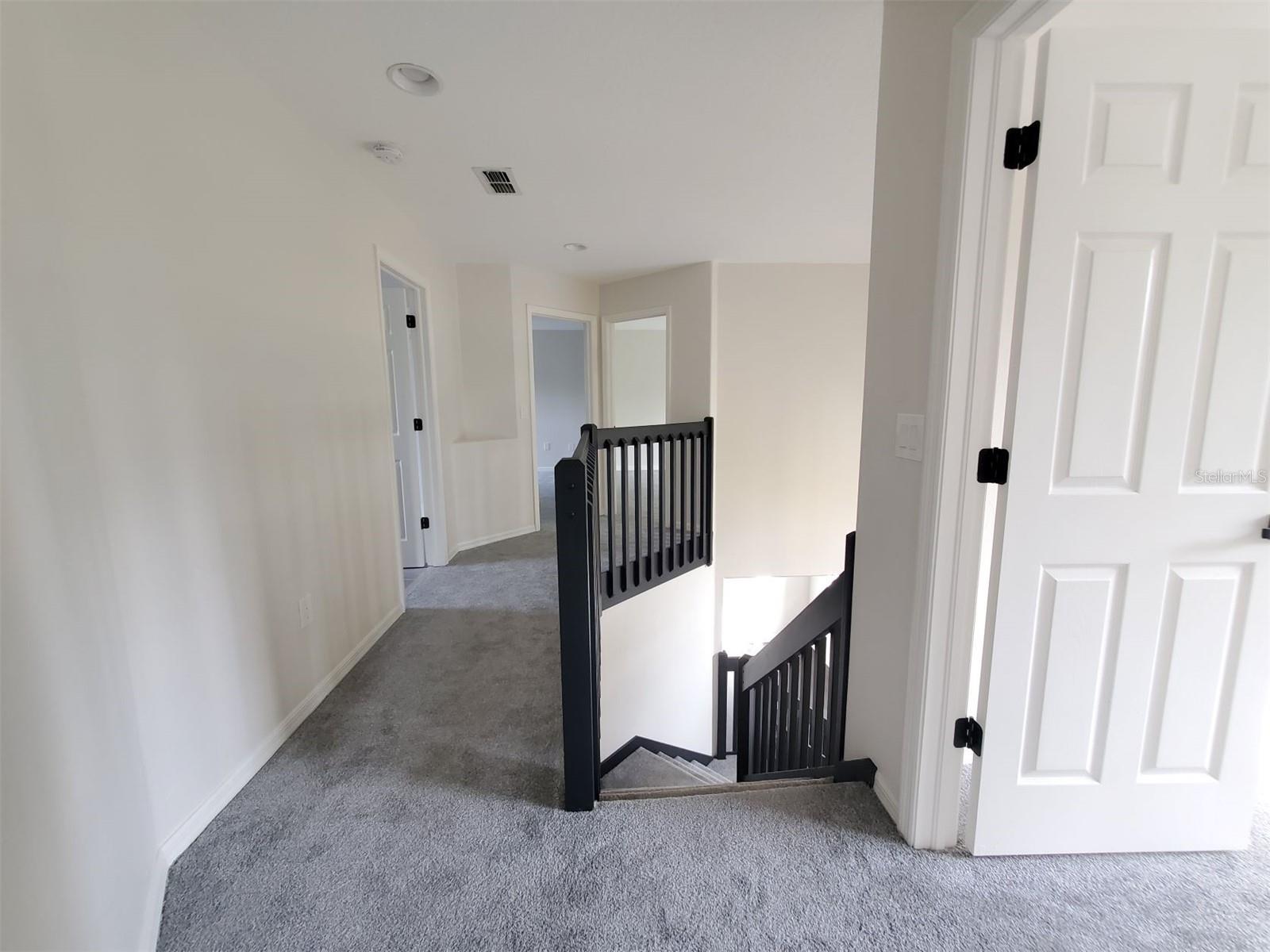 RIVER HILLS COUNTRY CLUB PARCE - Residential