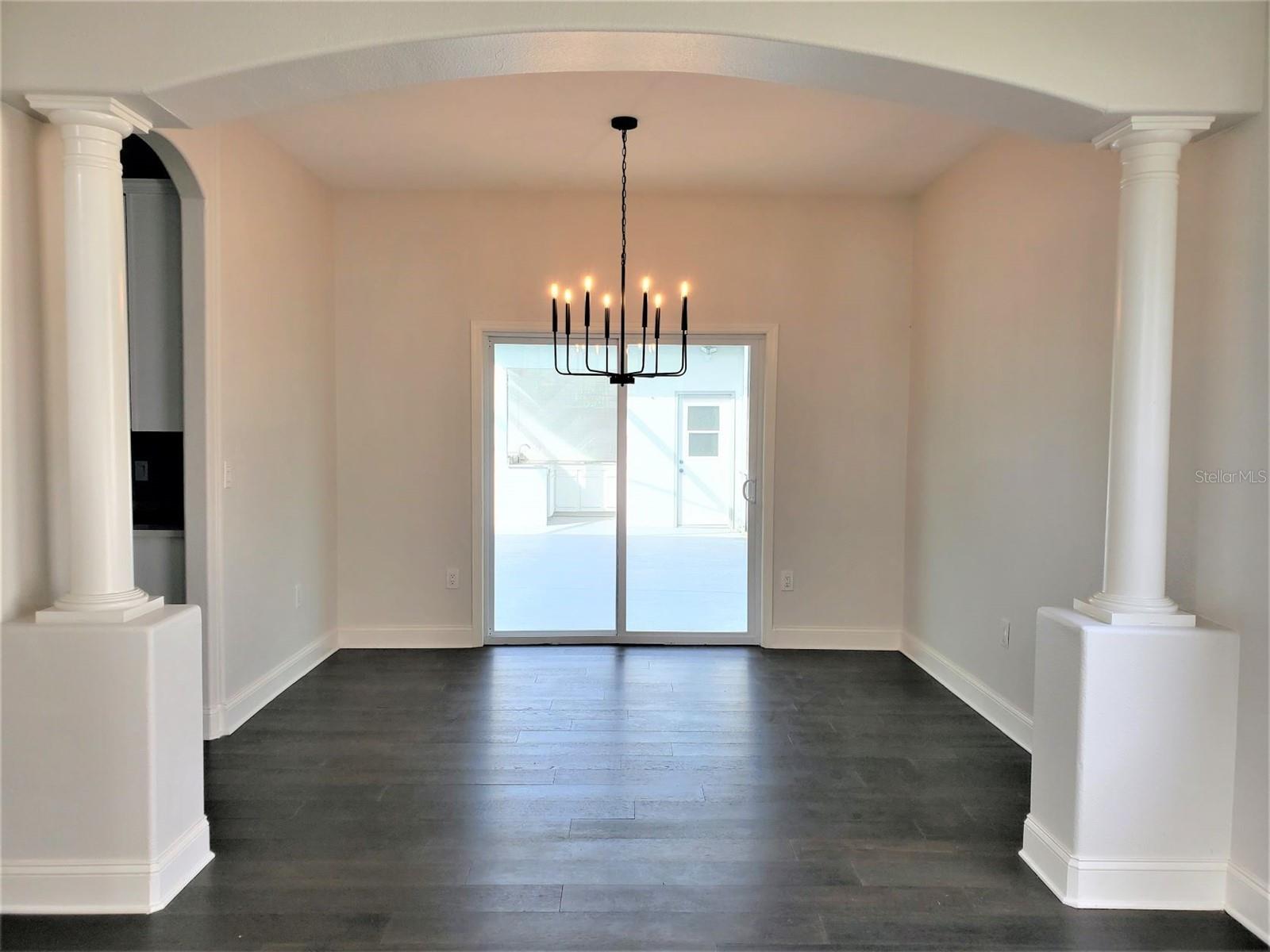 RIVER HILLS COUNTRY CLUB PARCE - Residential