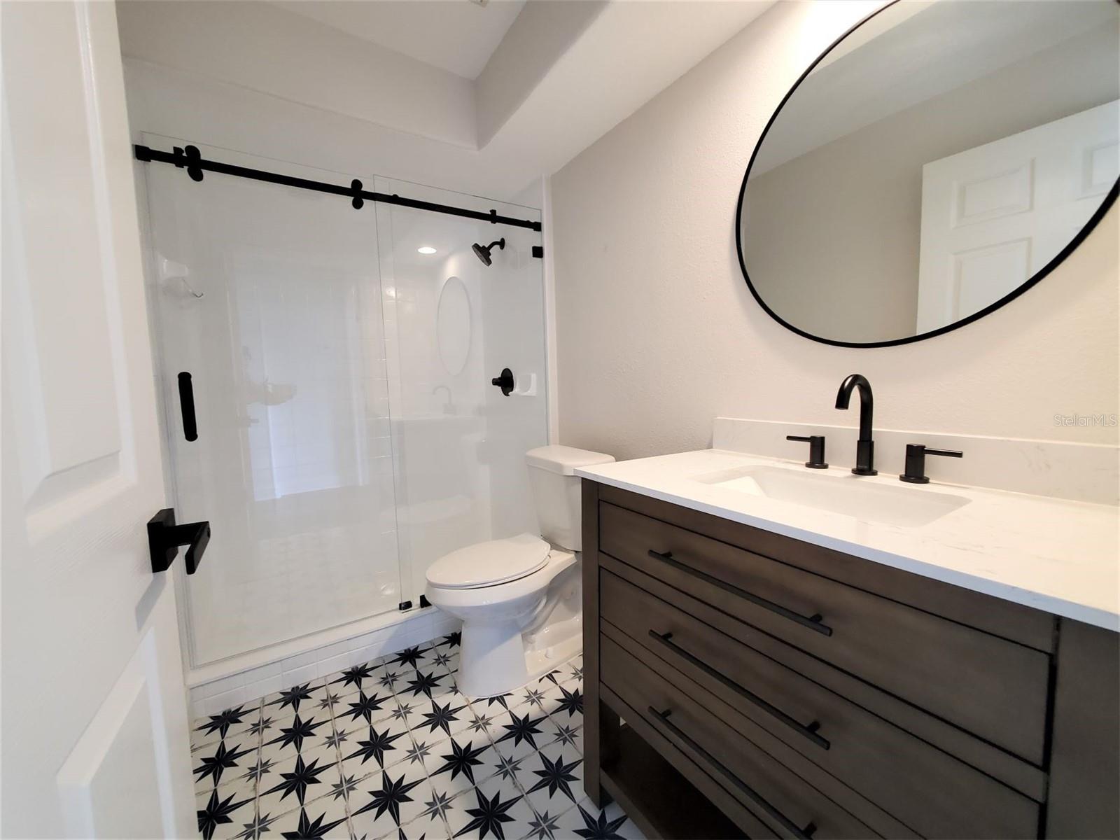 RIVER HILLS COUNTRY CLUB PARCE - Residential