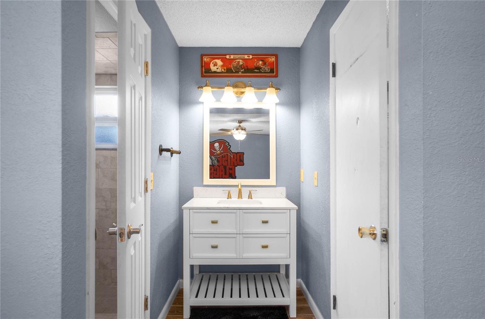 LOCKSHIRE PARK UNIT 02 UNREC - Residential