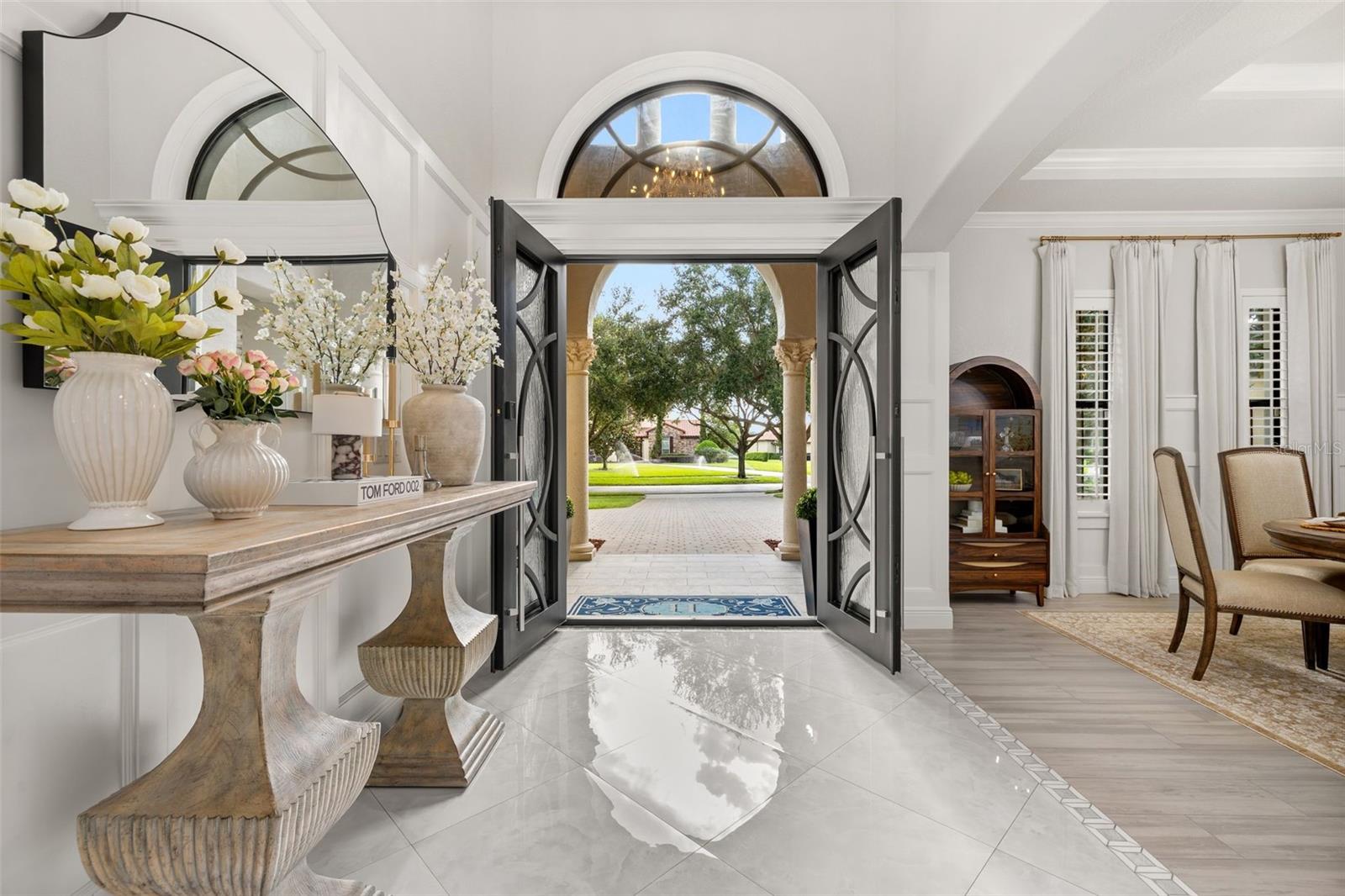 5526 MARLEON DRIVE