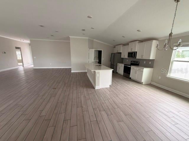 34 GYPSUM PLACE