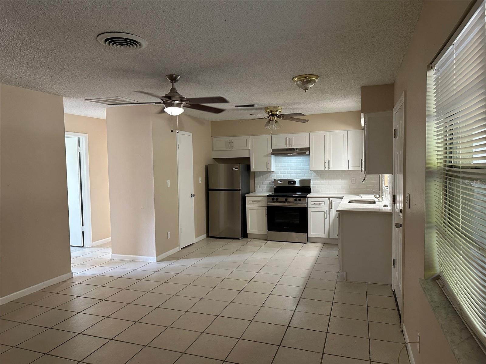 NORTH ST PETERSBURG - Residential Lease