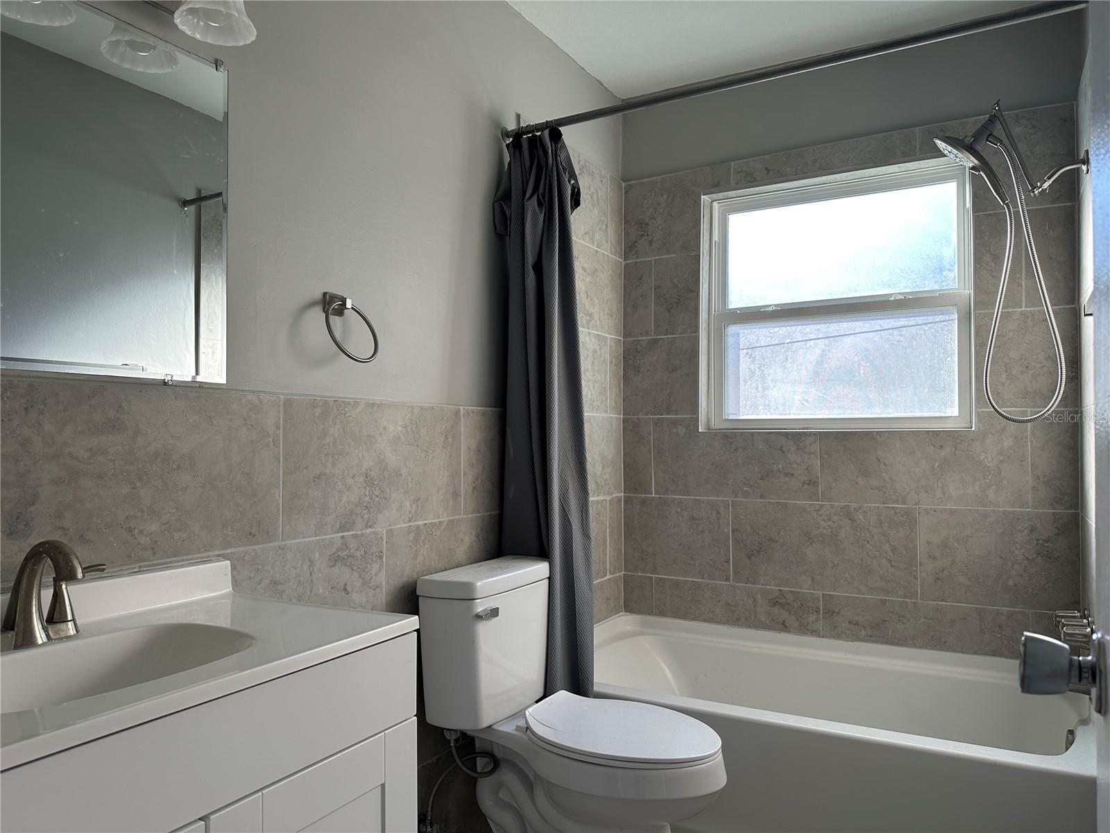 NORTH ST PETERSBURG - Residential Lease