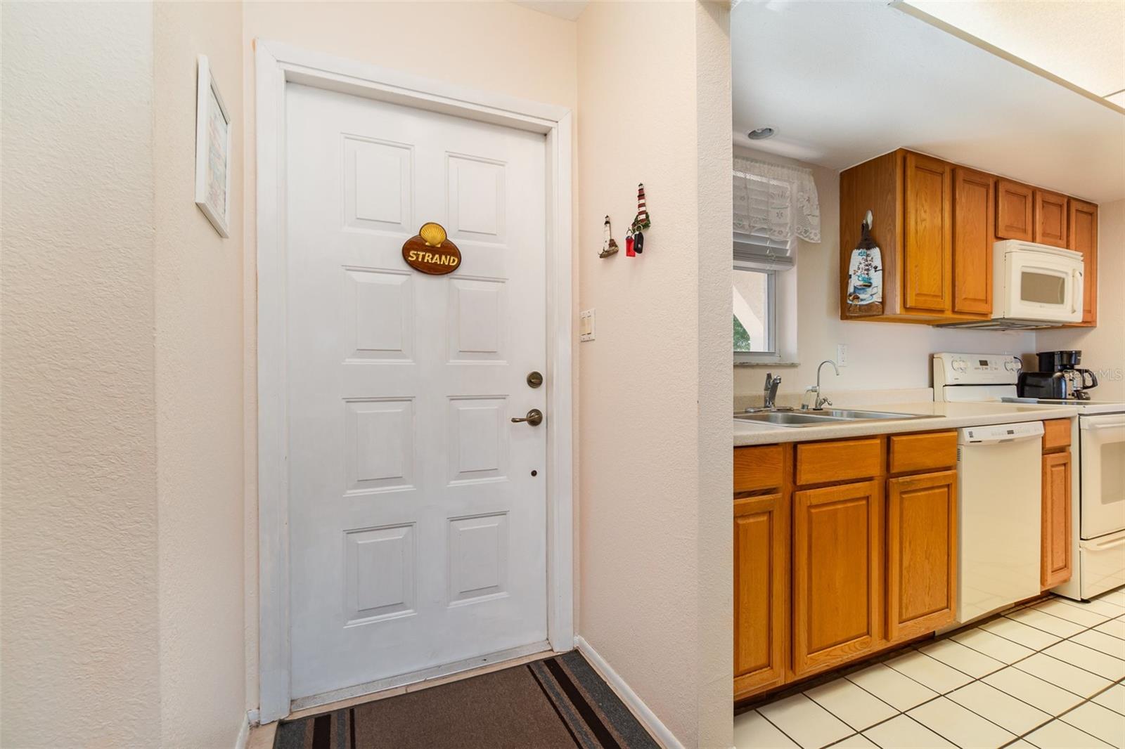 APPIAN POINTE - Residential