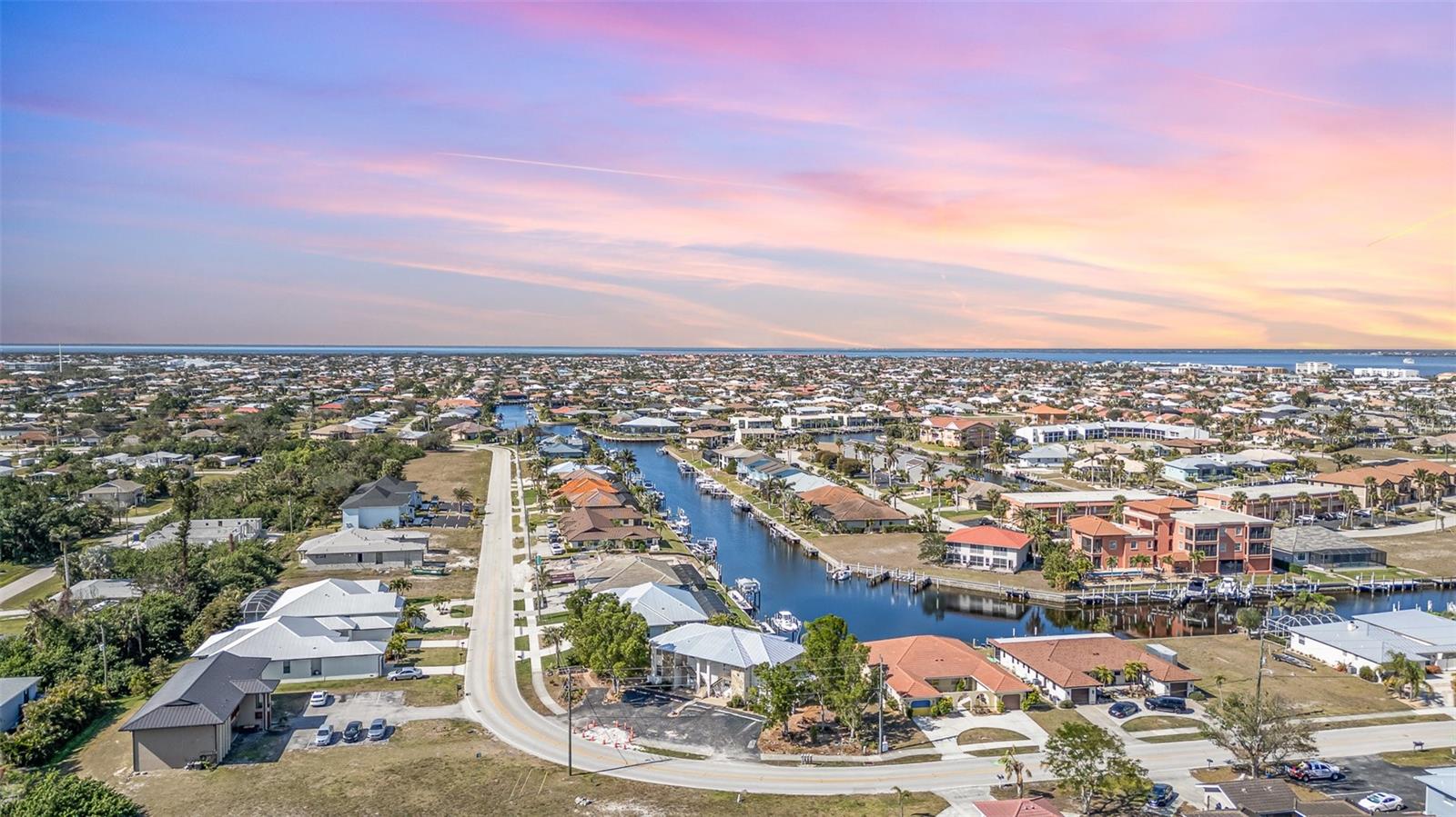 APPIAN POINTE - Residential