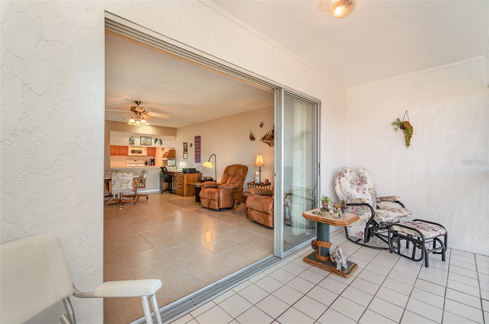 APPIAN POINTE - Residential