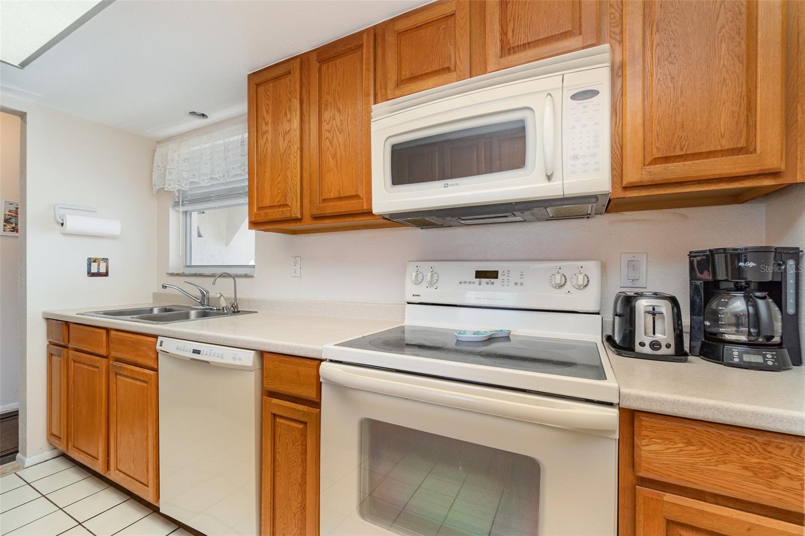 APPIAN POINTE - Residential