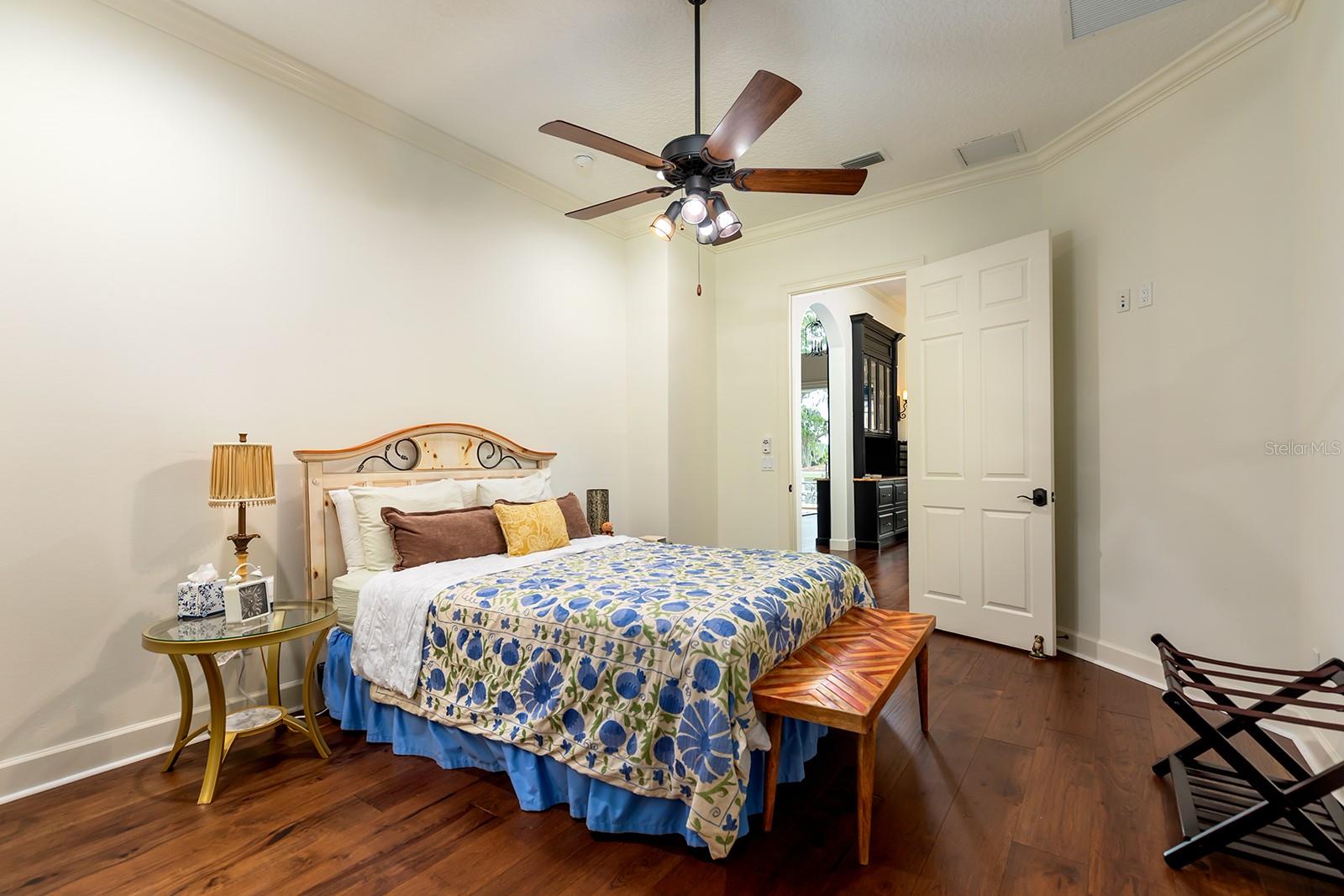 KILLARNEY CIRCLE - Residential