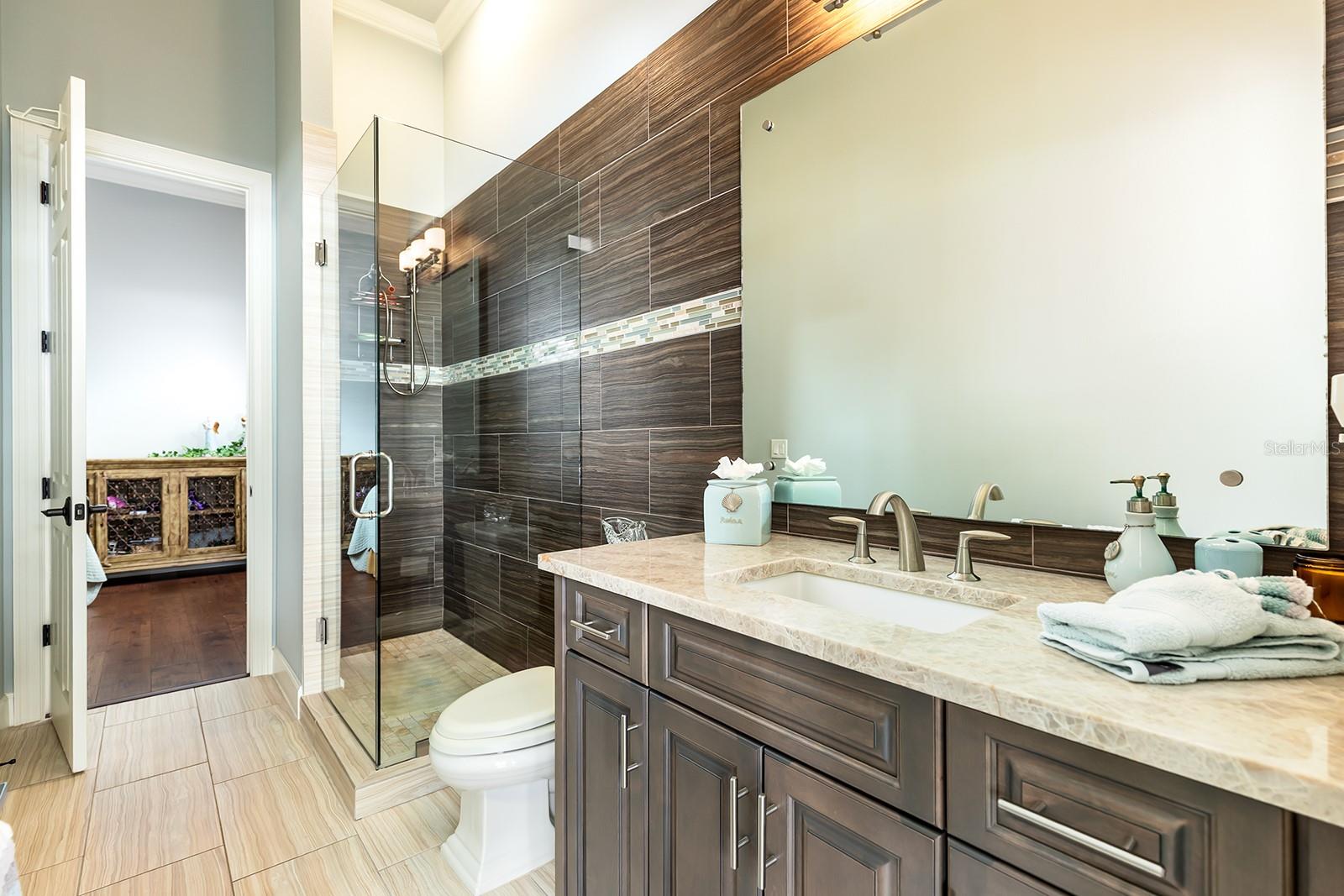 KILLARNEY CIRCLE - Residential