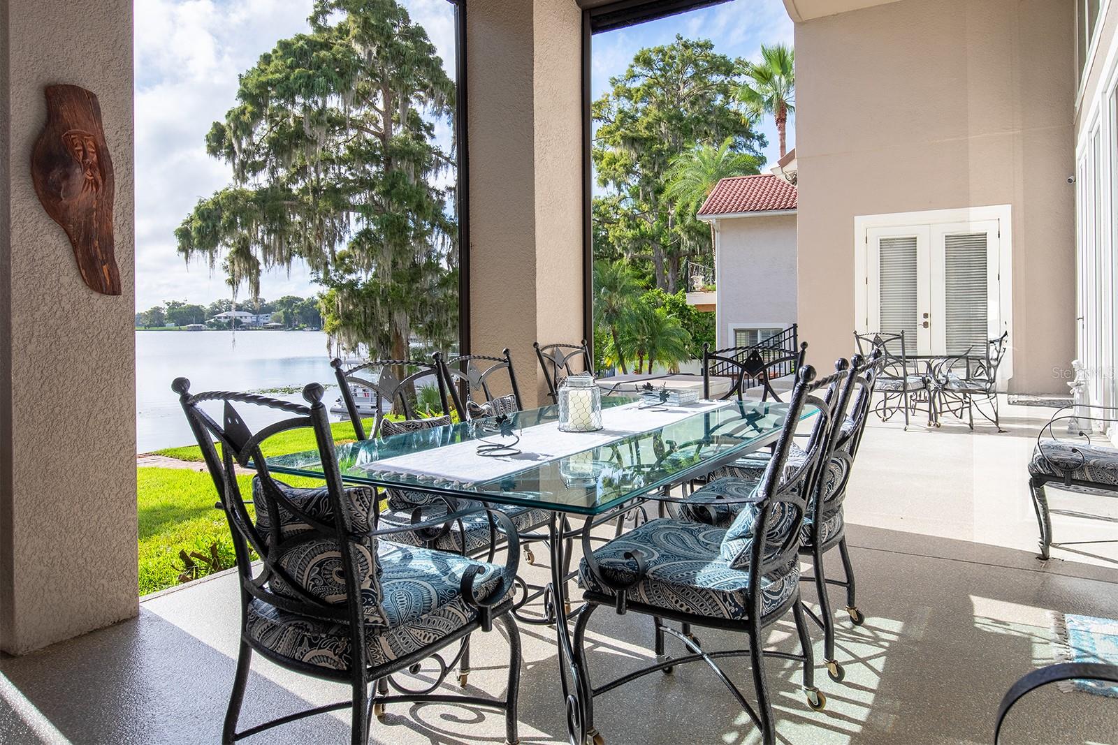 KILLARNEY CIRCLE - Residential