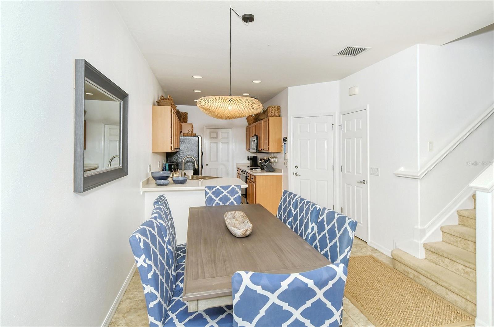 SAN MICHELE AT UNIVERSITY COMMONS - Residential Lease