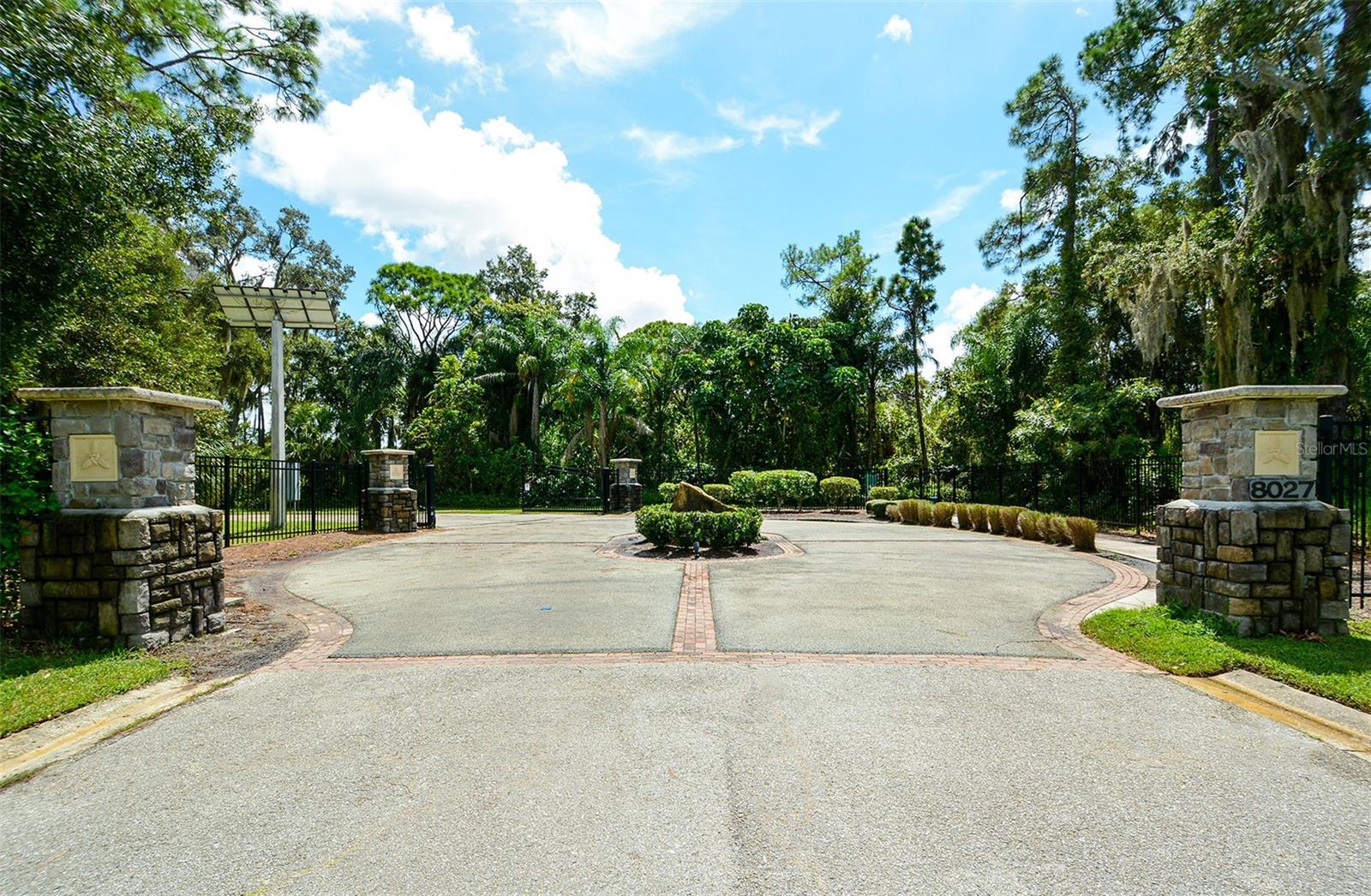 SAN MICHELE AT UNIVERSITY COMMONS - Residential Lease