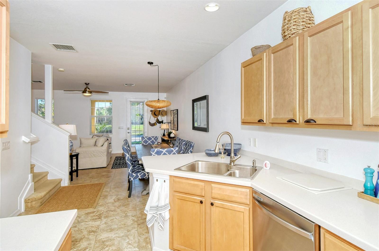 SAN MICHELE AT UNIVERSITY COMMONS - Residential Lease