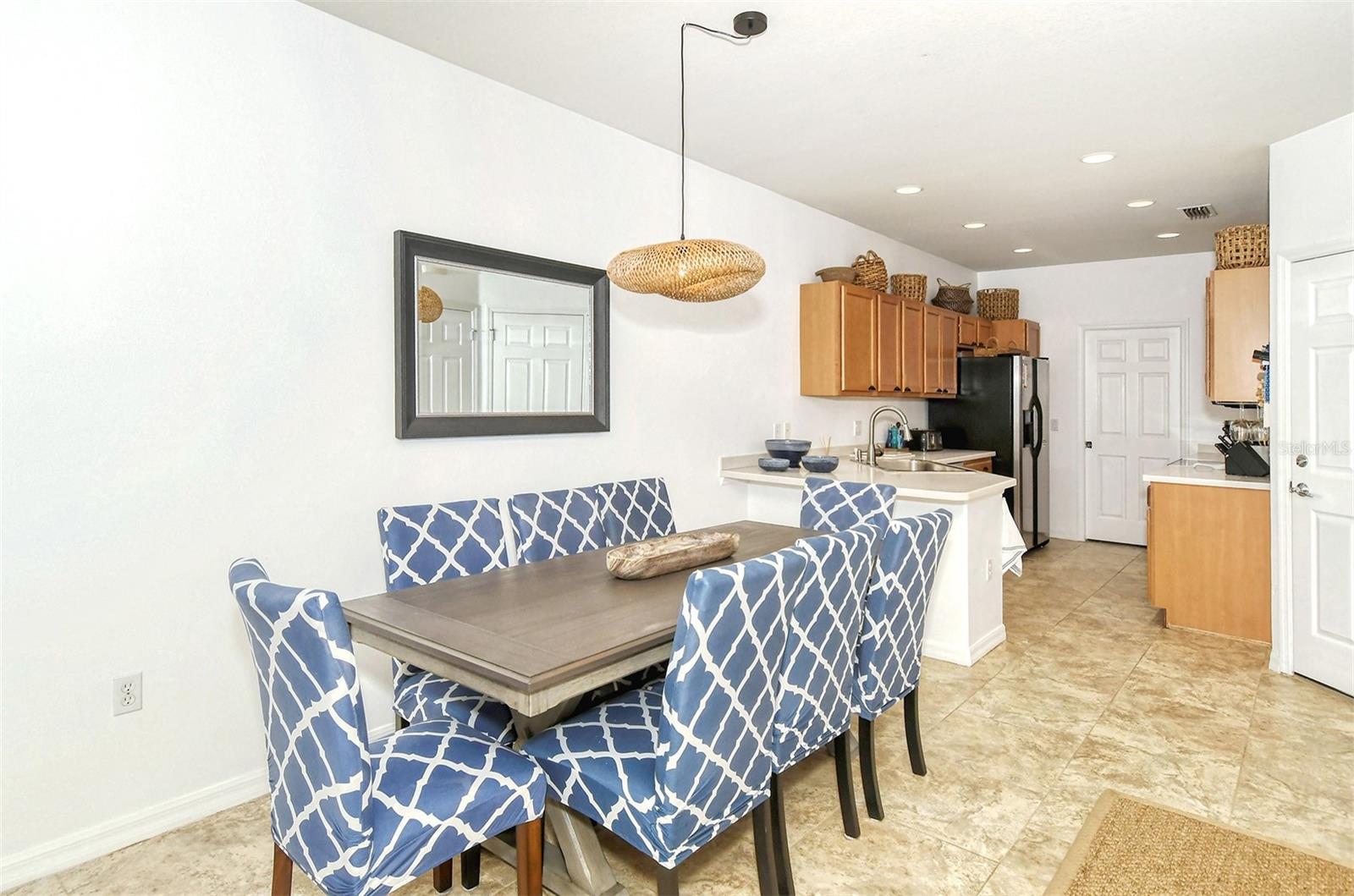SAN MICHELE AT UNIVERSITY COMMONS - Residential Lease