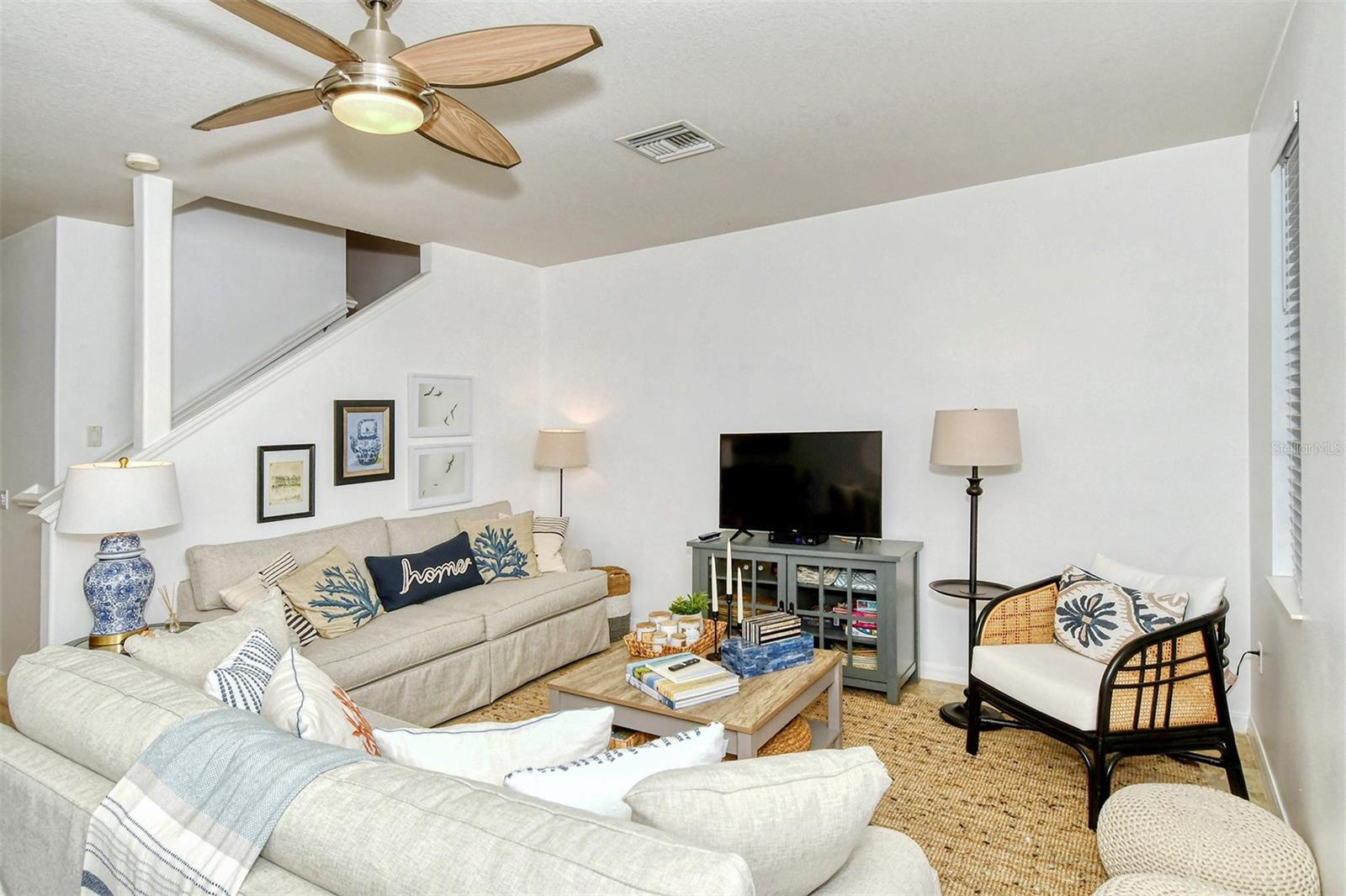 SAN MICHELE AT UNIVERSITY COMMONS - Residential Lease