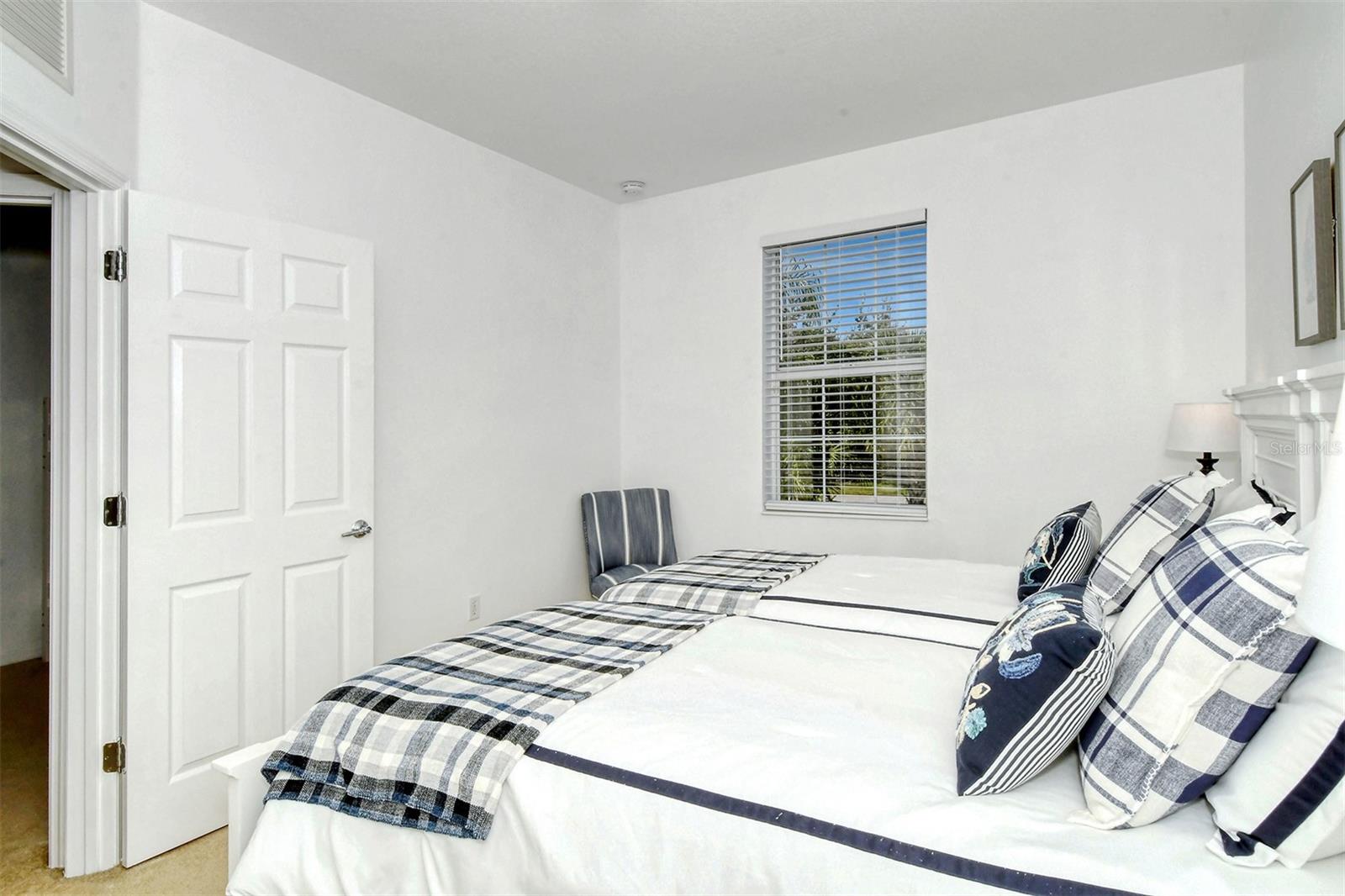 SAN MICHELE AT UNIVERSITY COMMONS - Residential Lease