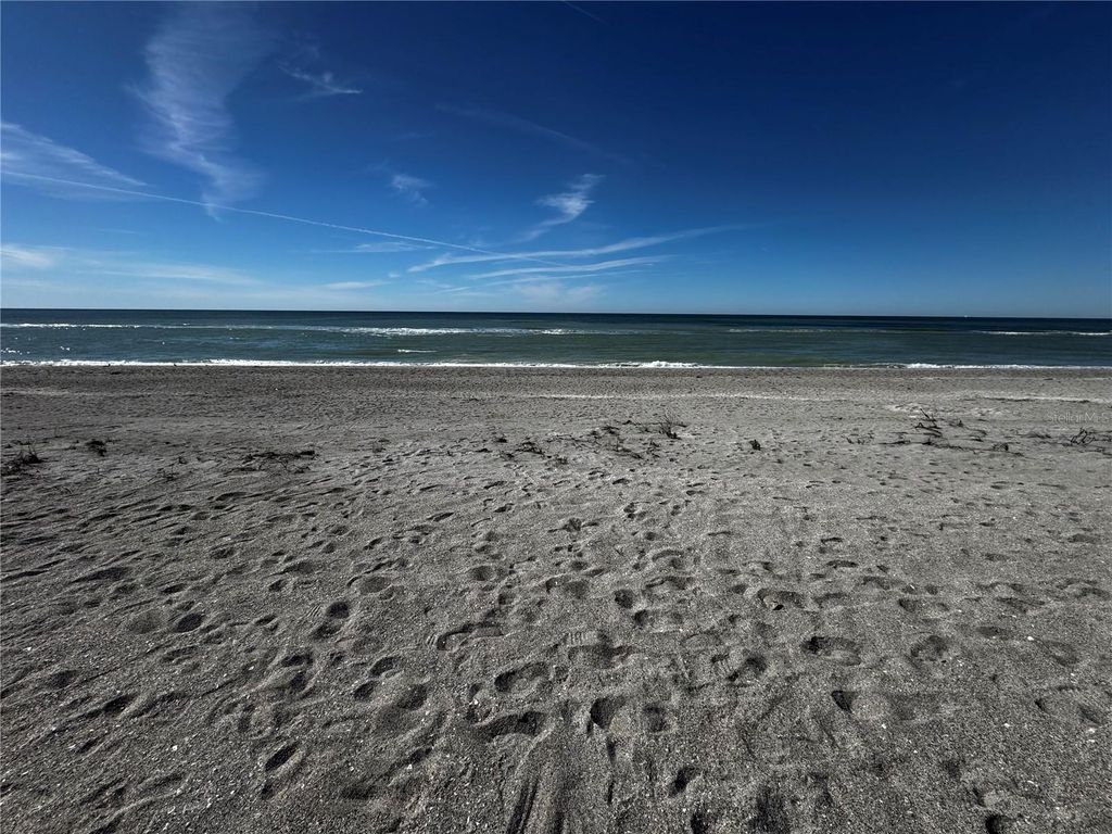 Photo of 639 Cornwell On The Gulf, Venice, FL 34285 (MLS # A4666687)