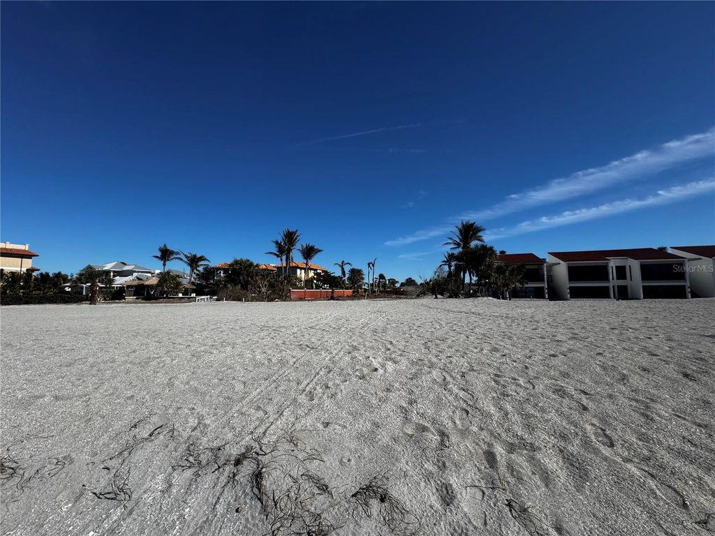 Photo of 639 Cornwell On The Gulf, Venice, FL 34285 (MLS # A4666687)