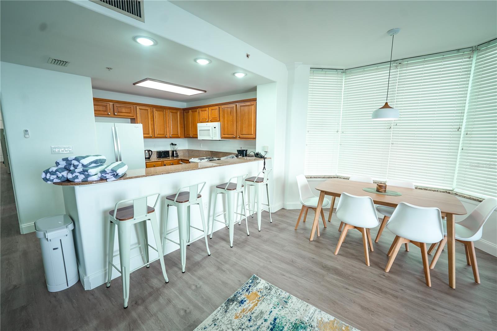 BLUE HERON BEACH RESIDENCE TOWER I - Residential
