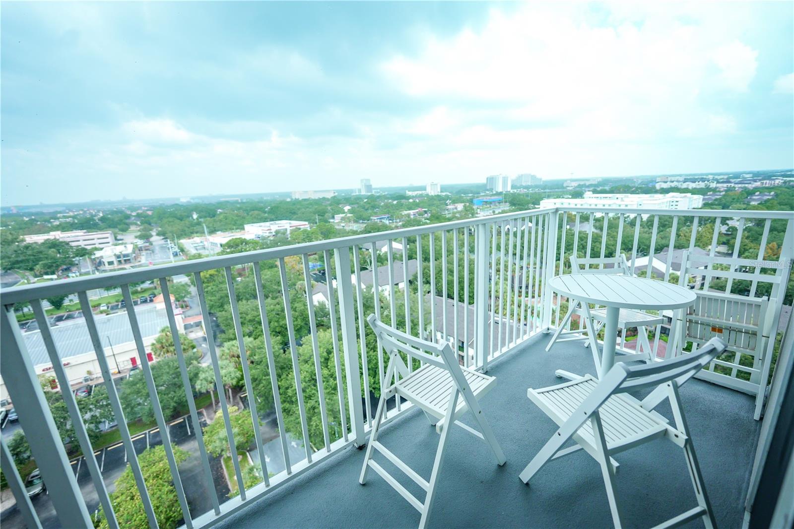 BLUE HERON BEACH RESIDENCE TOWER I - Residential