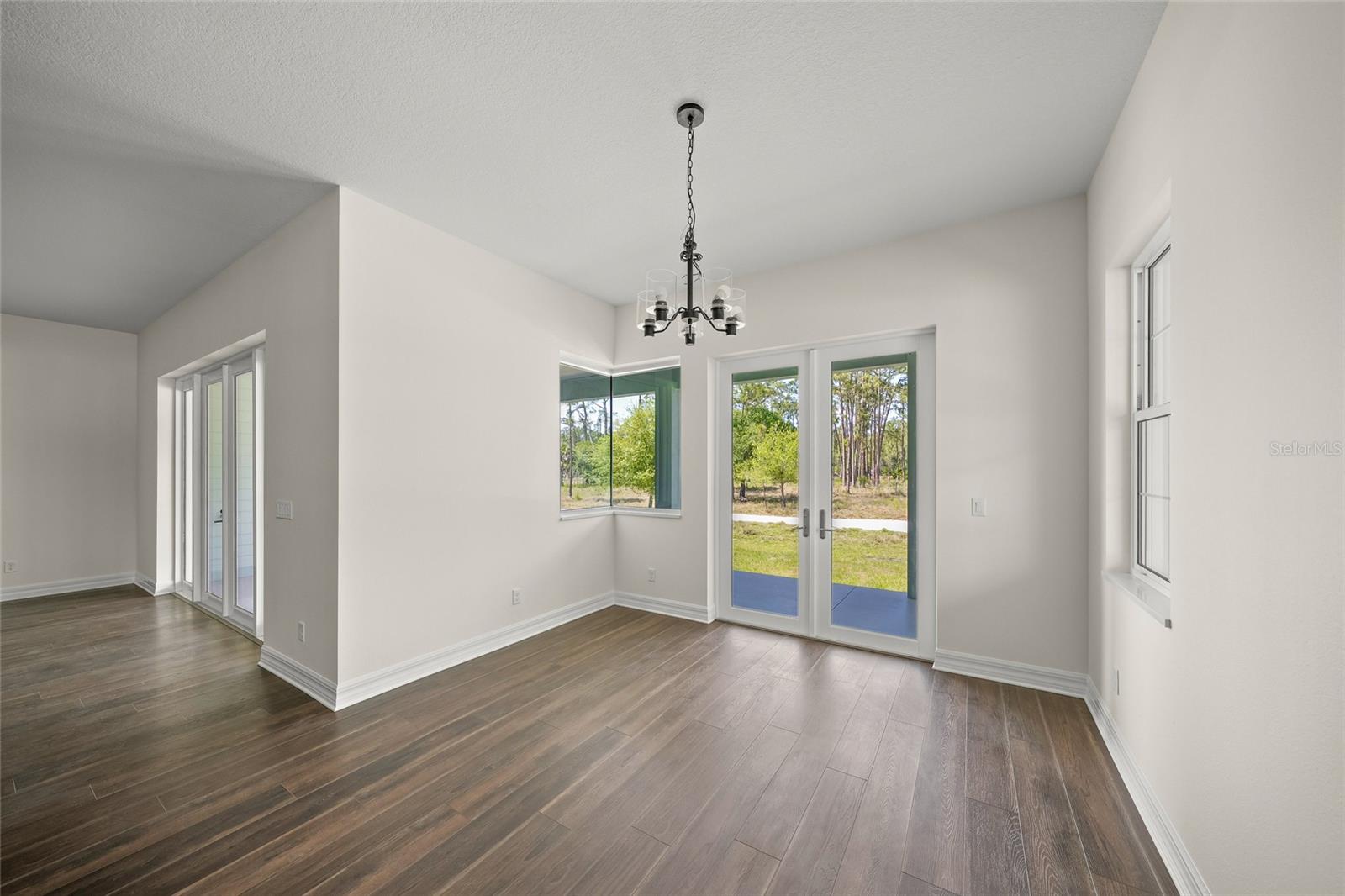 NORTH PORT CHARLOTTE ESTATES - Land
