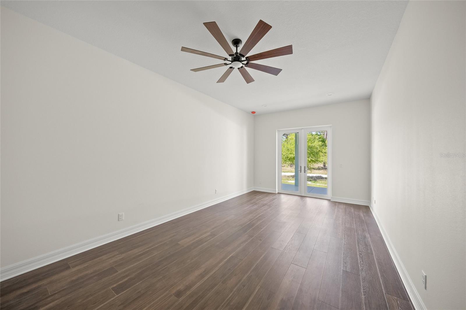 NORTH PORT CHARLOTTE ESTATES - Land