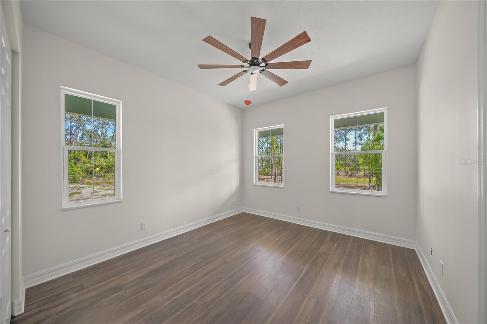 NORTH PORT CHARLOTTE ESTATES - Land