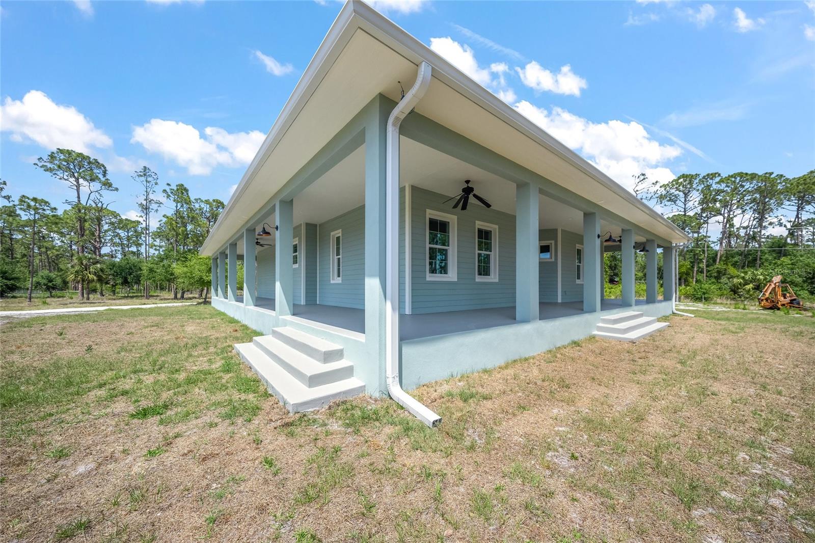 NORTH PORT CHARLOTTE ESTATES - Land