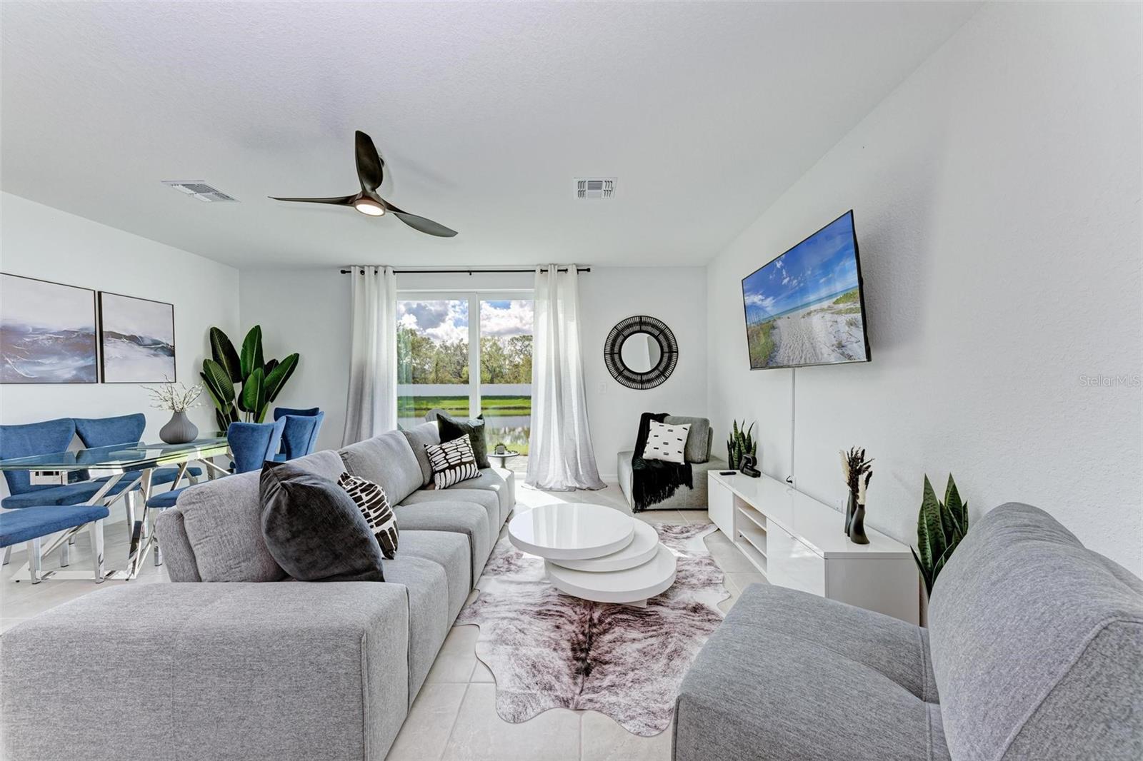 AURORA - Residential Lease