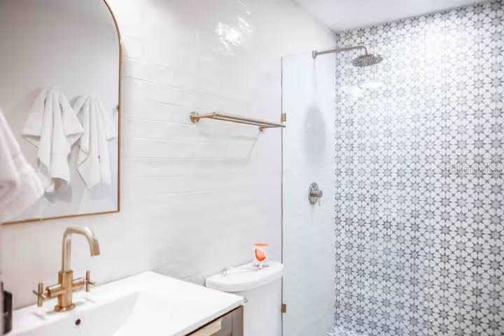OLIVER ESTATES - Residential Lease