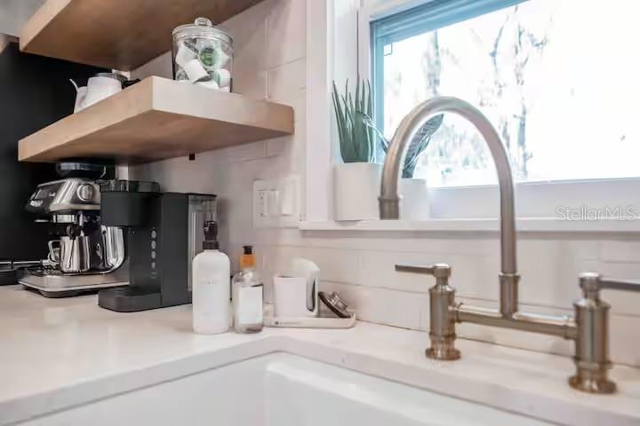 OLIVER ESTATES - Residential Lease