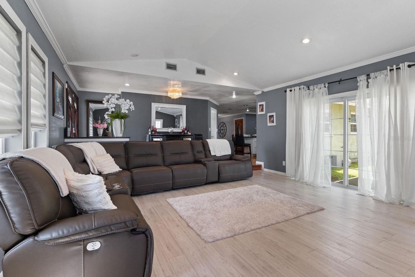 BAYVIEW ESTATES OF INDIAN ROCKS 2ND ADD - Residential