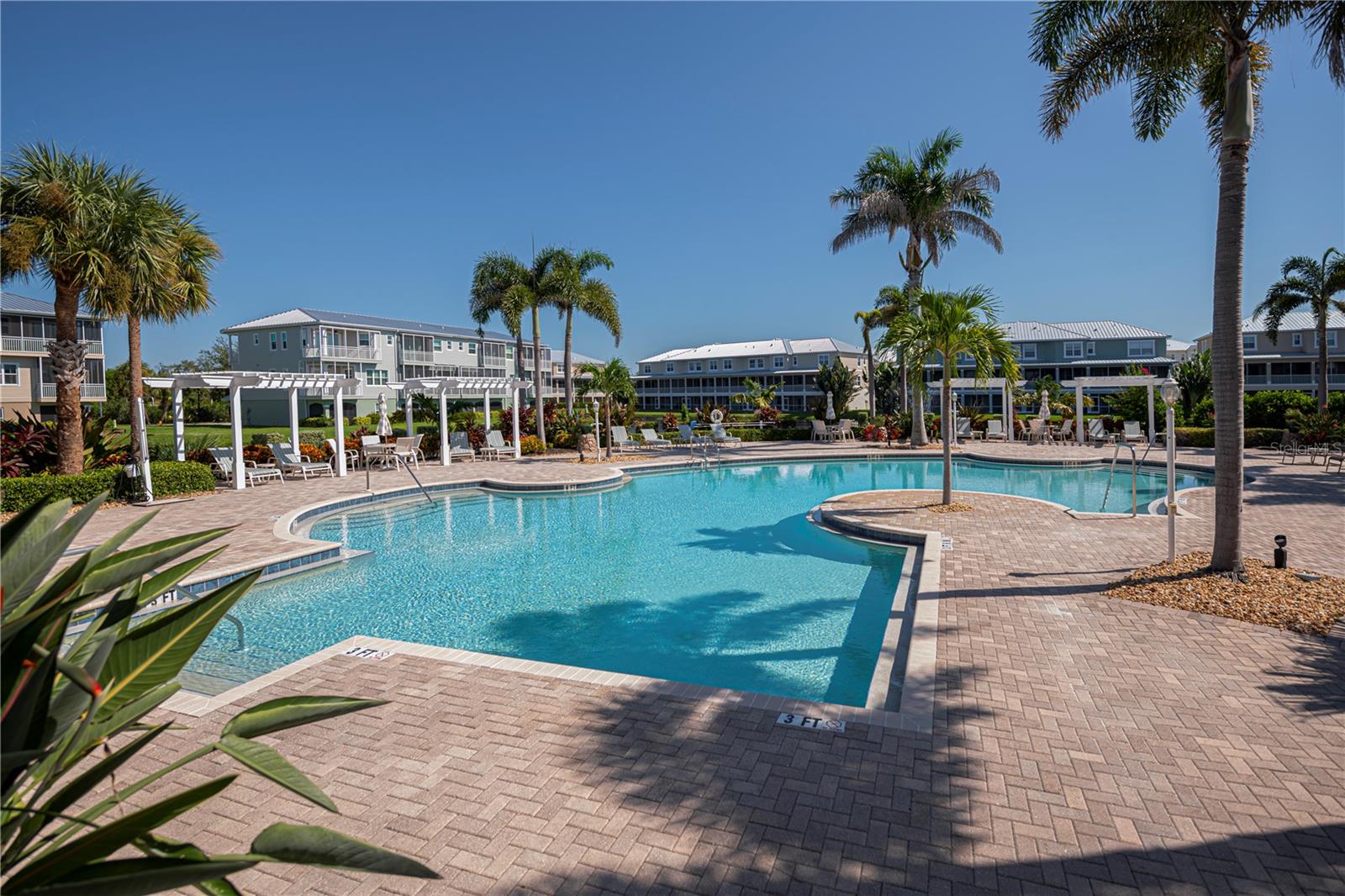 LANDINGS CORAL CRK - Residential