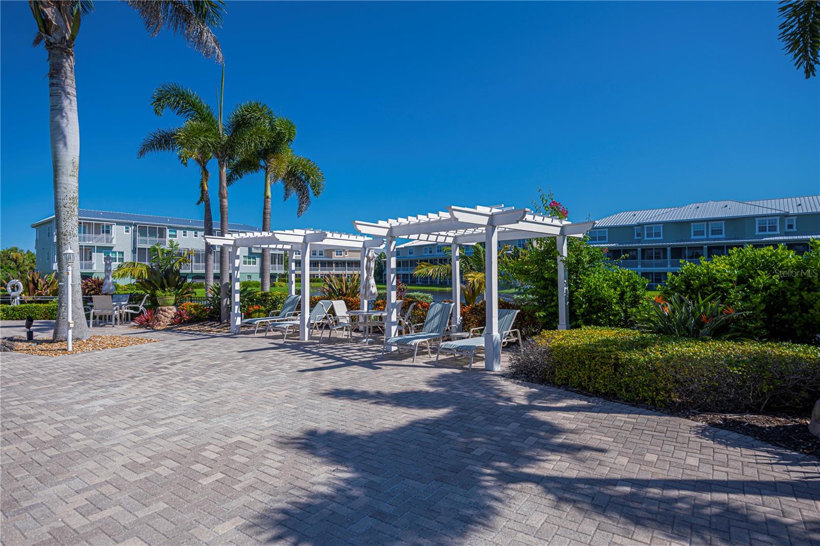 LANDINGS CORAL CRK - Residential
