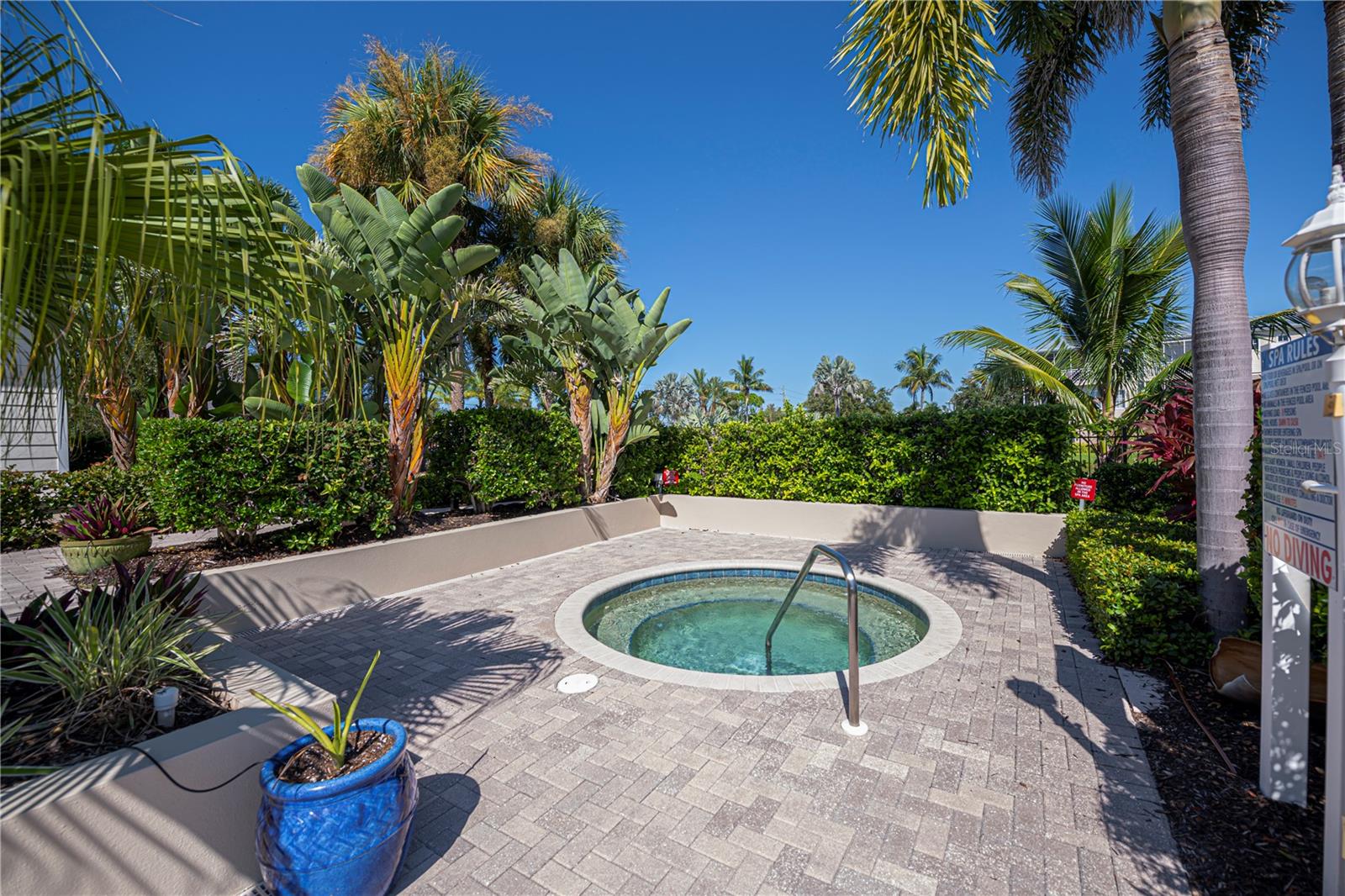 LANDINGS CORAL CRK - Residential
